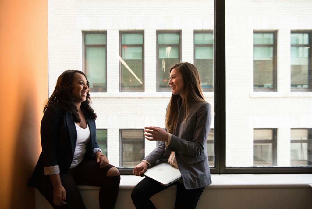 Women working together to save money